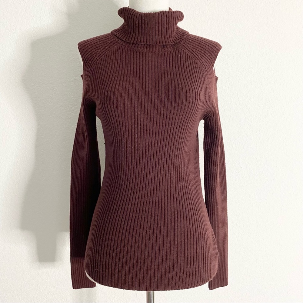 THEORY Burgundy Brown Ribbed Open Shoulder…